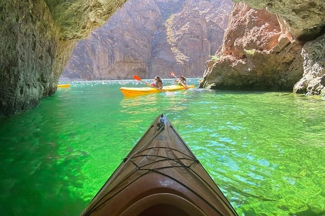 Half-Day Willow Beach Kayak Tour with Optional Pick Up - Photo 1 of 10